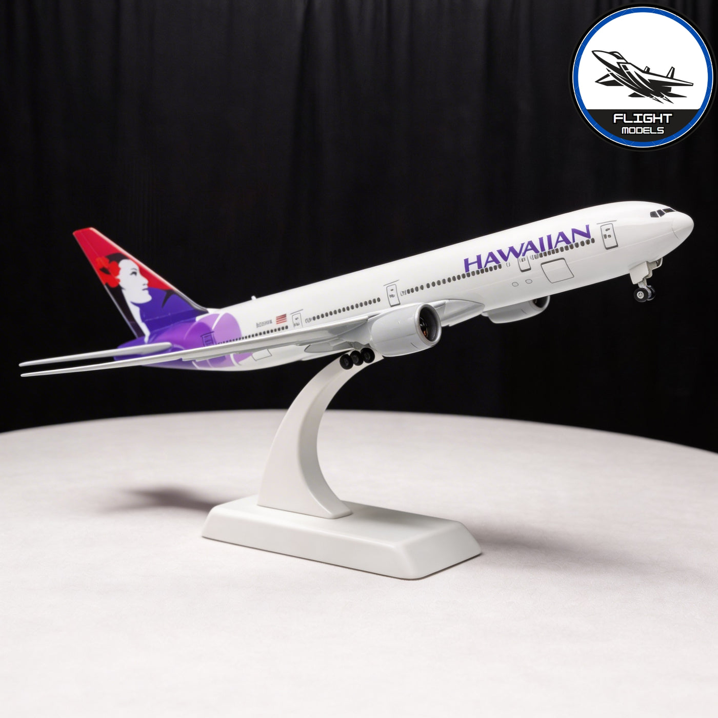 Boeing 777 Hawaiian Airlines