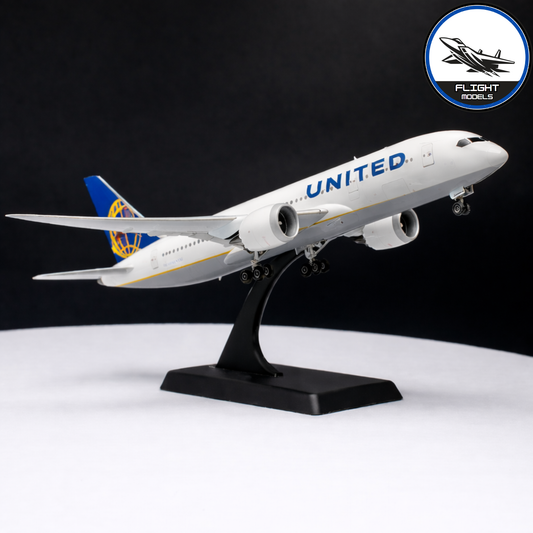 United Airlines Boeing 787 Dreamliner diecast aircraft model on stand