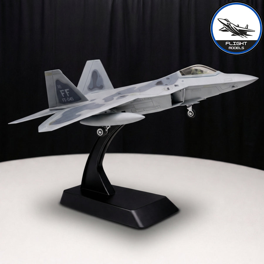 F-22 Raptor diecast fighter jet model collector replica