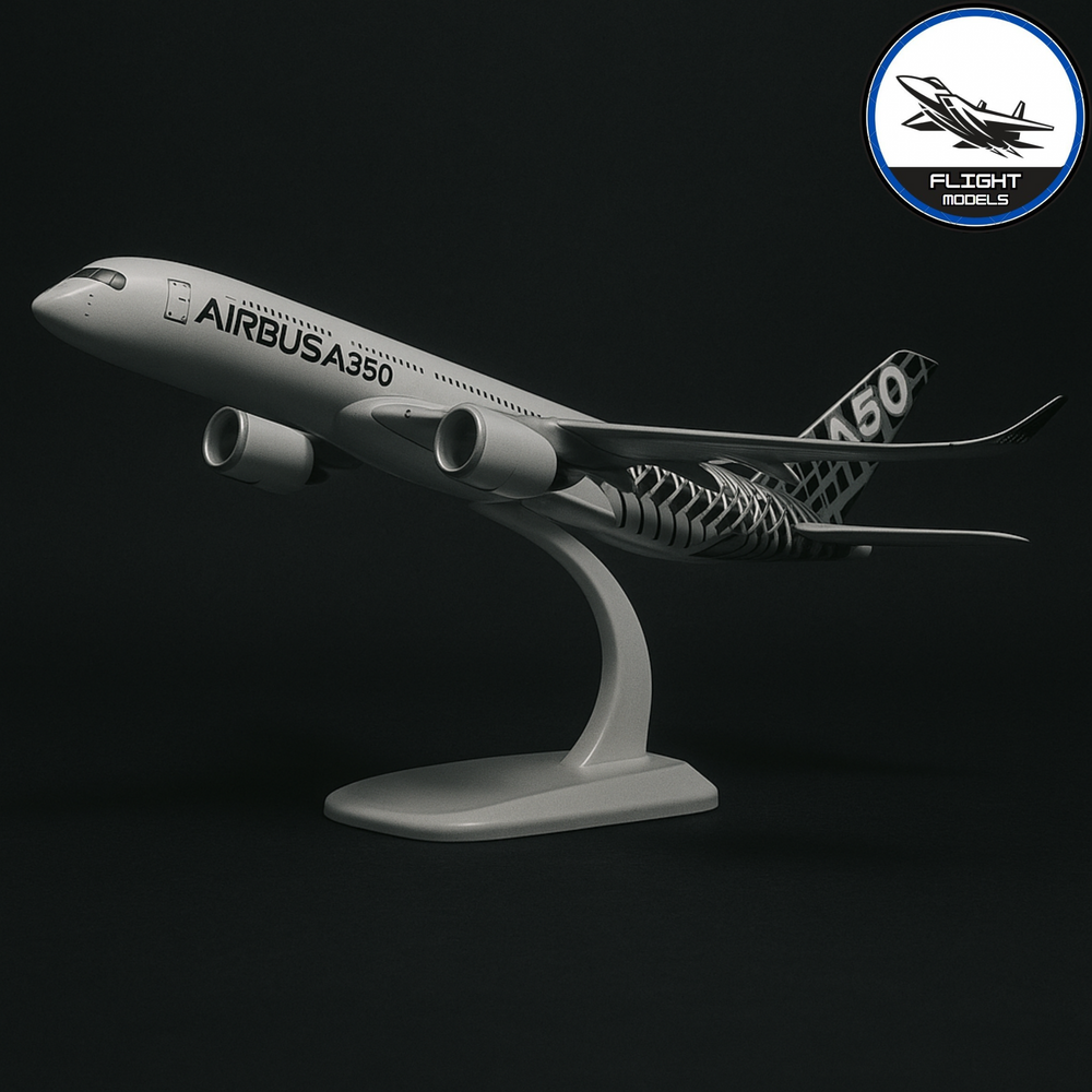 AIRBUS A350 XWB 1/150スケール Amazon.com: ANDSYYDS Airbus A350 Prototype XWB Airline Plane