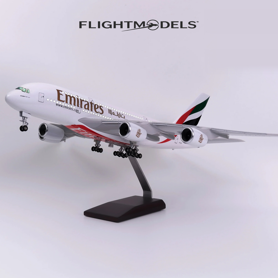 Airbus A380 19 inch 47cm LED diecast model plane collector replica