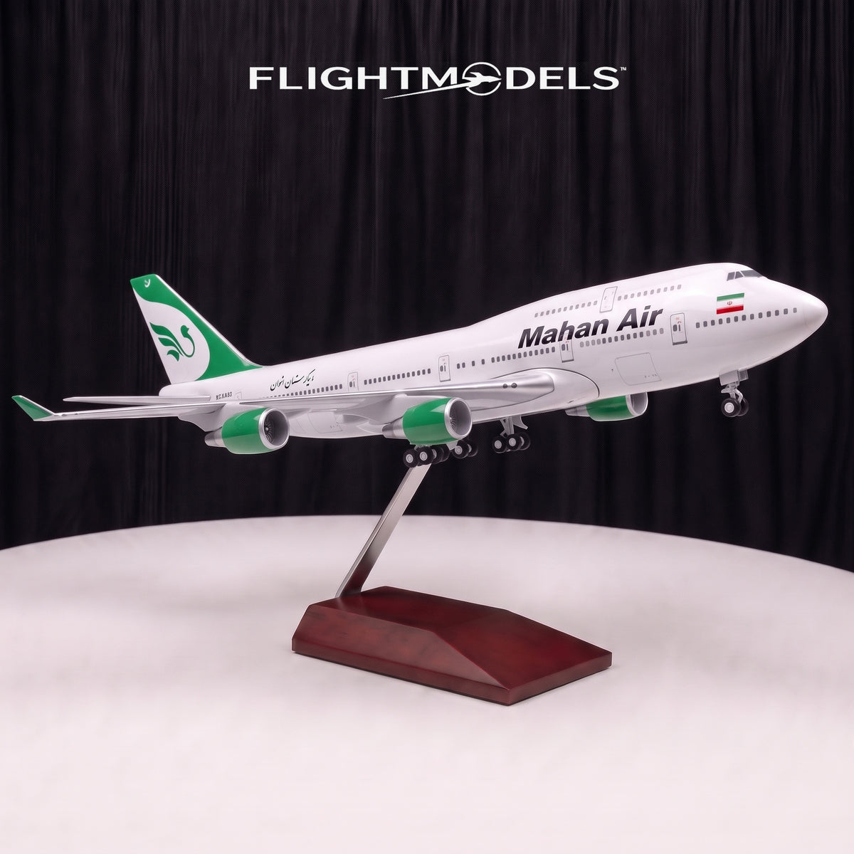 Boeing 747 Mahan Air