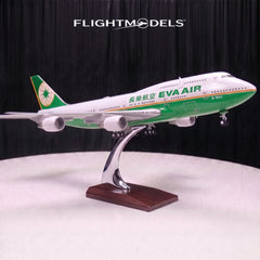 Boeing 747 EVA Air