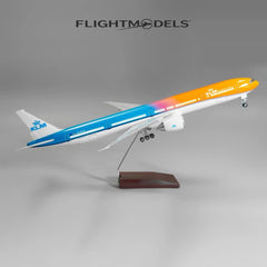 Boeing 777 KLM Orange Pride