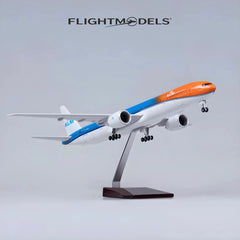 Boeing 777 KLM Orange Pride