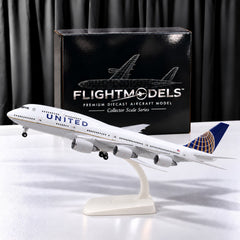 Boeing 747 United