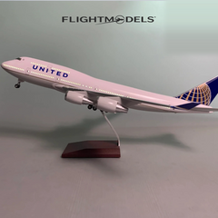 Boeing 747 United